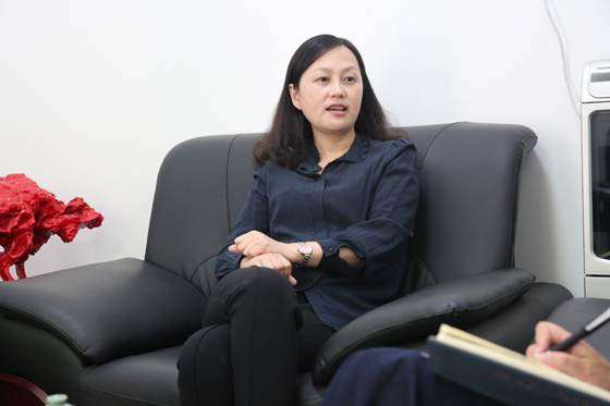 自贡市贡井区委书记黄劲接受本刊记者专访.JPG