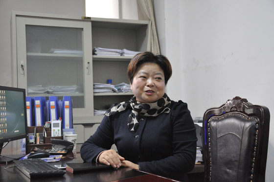 大英县农业局副局长赖安珍接受记者专访.JPG
