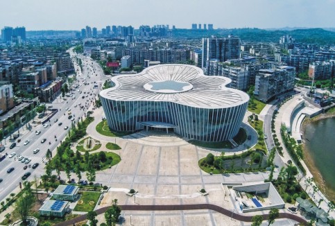 广安市民广场。杨明军 摄 （资料图）.jpg