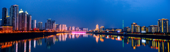 绵阳涪城夜景   曾巨光 摄.jpg