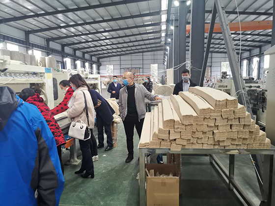 联社领导到金福纸品调研.jpg