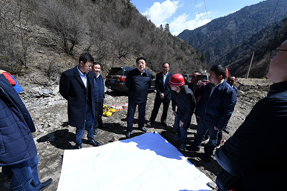 2018年3月28日，阿坝州委副书记、州长杨克宁在金川调研乡村振兴战略推进情况.jpg