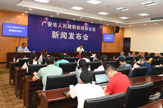 发布会现场 龙俊帆 摄.jpg