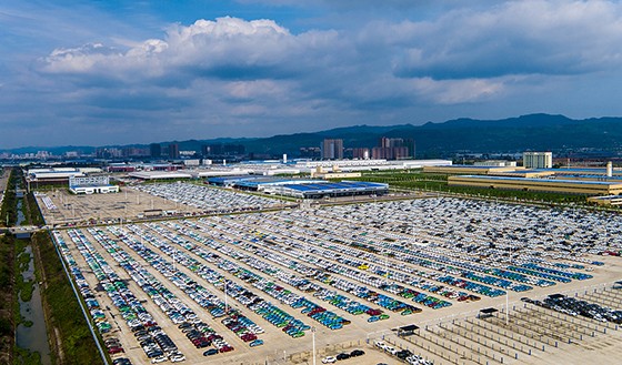 位于成都龙泉驿区的一汽大众成都工厂.jpg