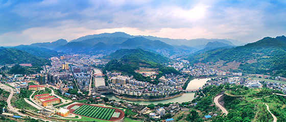 1 马边县城全景5.jpg