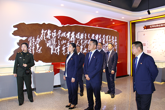 荥经农信联社党委书记、理事长任琳率班子成员开展党史学习教育.png