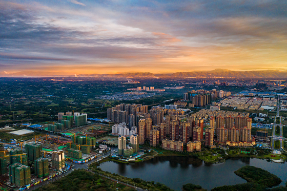 彭州市南部新城   (品鉴彭州供图).jpg