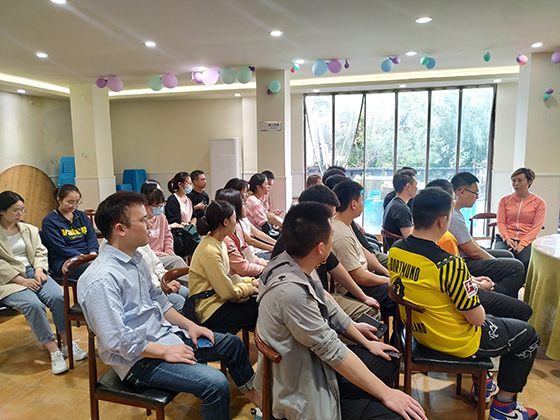 2“青年话清廉”活动暨青年员工座谈会.jpg
