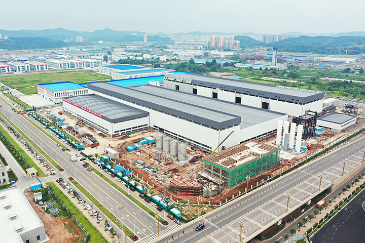 正加快建设的遂宁市产业基地.jpg