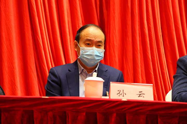 24－新当选的学会第八届理事会副会长孙云.JPG