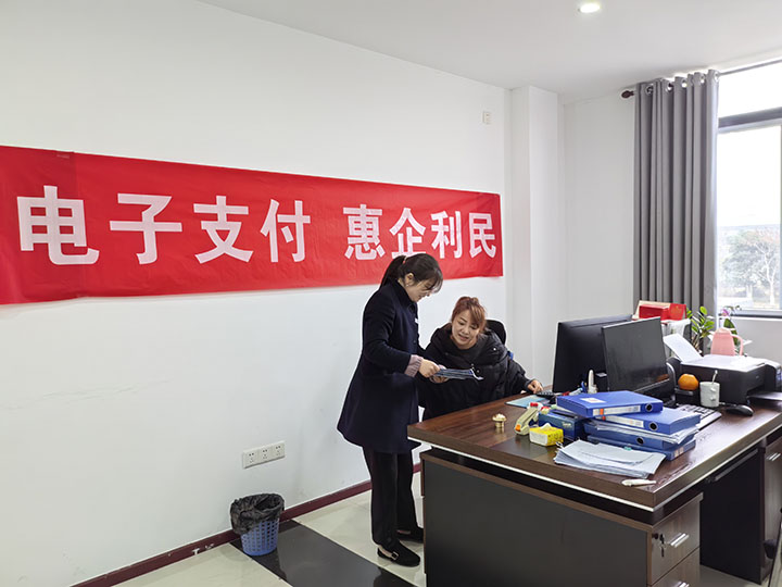 图3.jpg