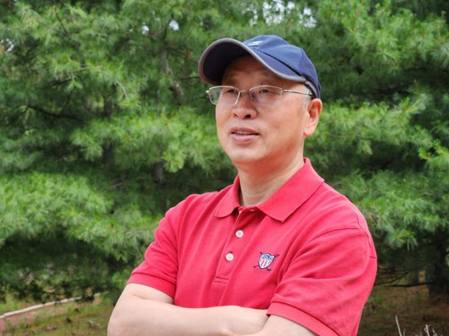 中共四川省委四川省人民政府决策咨询委员会副主任、成都市社科联主席、四川省社会科学院二级教授、博士生导师　李后强.jpg