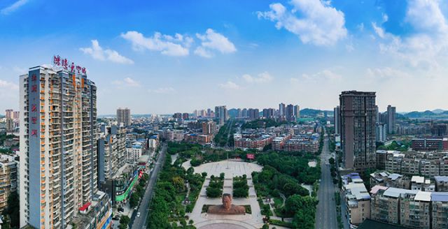 图3  蓝天白云.jpg
