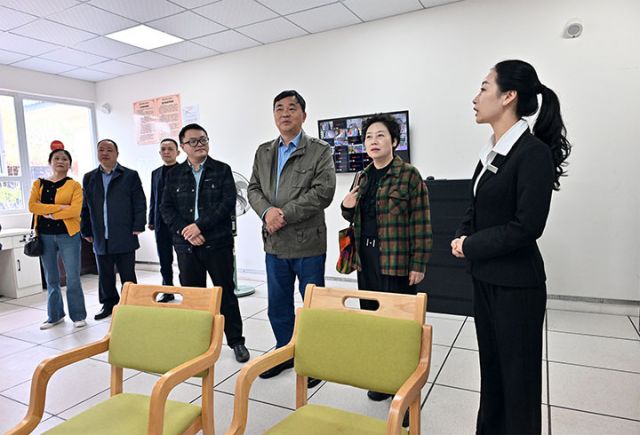 图2.JPG
