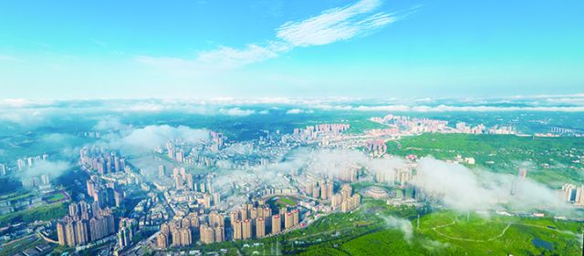 1巴中城市全景  巴中市发展改革委供图.jpg