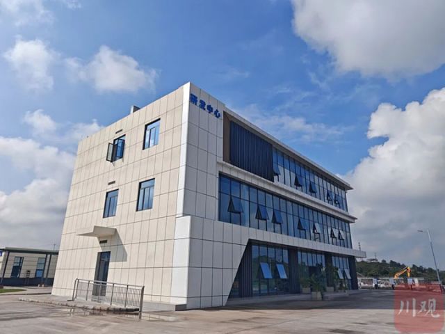 图2  新火炬氘代产业园项目研发中心.jpg