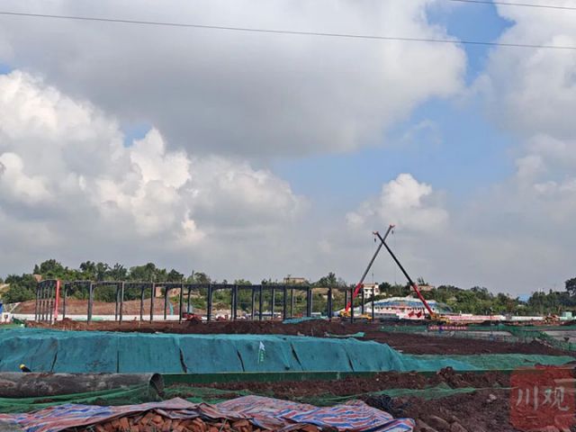 图4  泸天化绿色循环发展项目建设现场.jpg