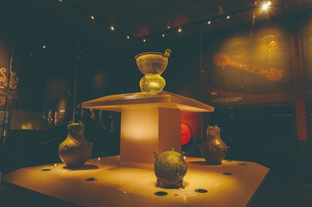 1762249738675258.jpg 罗家坝遗址博物馆(馆内).jpg