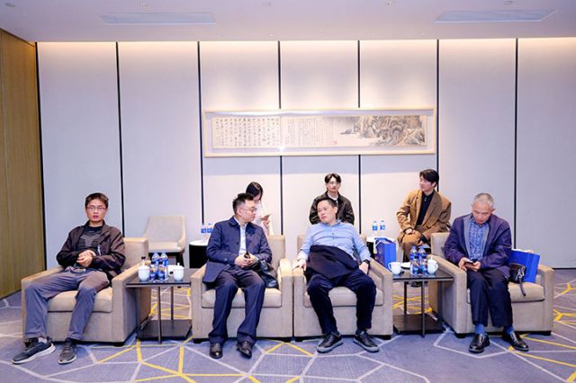 1763181941494808.jpg 7招商合作交流.JPG