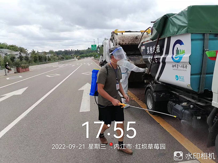 4农村垃圾收运车辆消杀.jpg