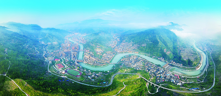 1马边彝族自治县县城全景.jpg
