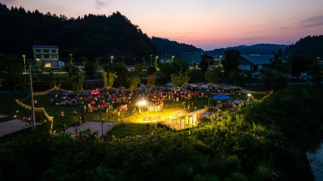 图1  安岳石窟卧佛院景区星河禅意音乐雅集。安岳县文化广播电视和旅游局供图.jpg