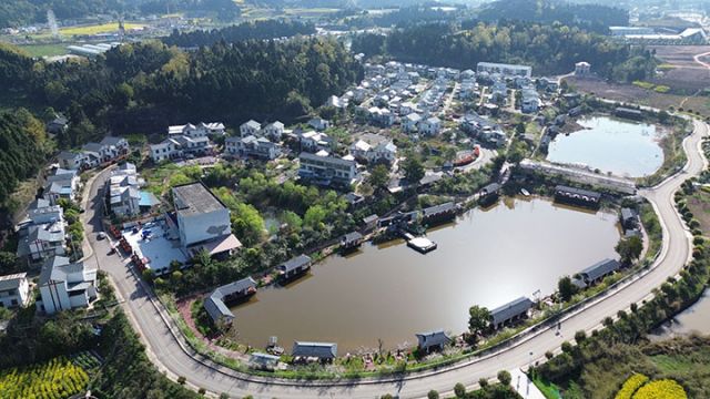 图4  隆恩村聚居点  文化镇 供图.jpg