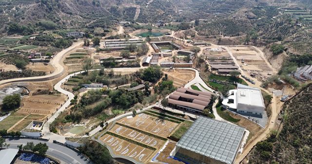 正在建设中的盐边县金芋健现代农业产业园  盐边县发展改革局供图.jpg